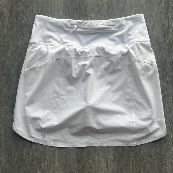 Athleta Run With It 16” Skort | White | Size S - Picture 5 of 5